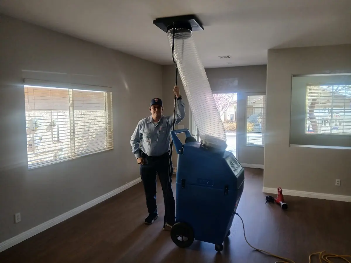Professional Emergency HVAC Repair work inside a Hollis home